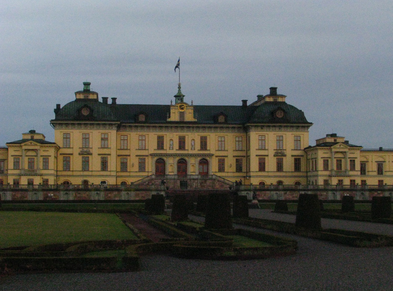 Královský zámek v Drottningholmu